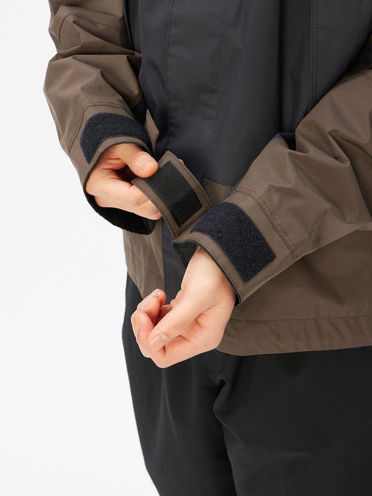 Goldwin Pertex Unlimited Two Layer Jacket (Unisex) Black