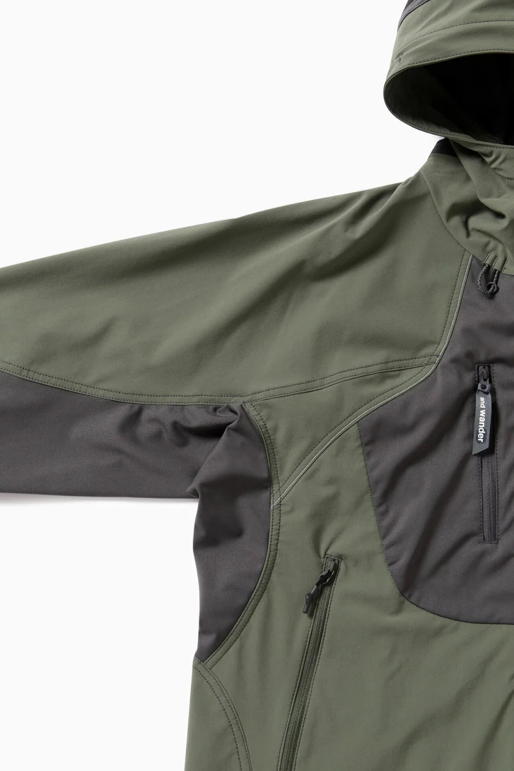 And Wander Trek Jacket 3 Darkest Green