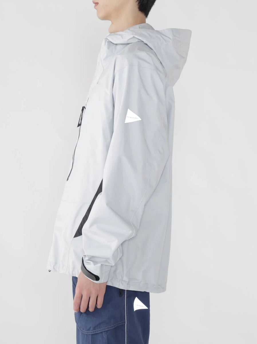 And Wander 2.5L Hiker Rain Jacket Lt Gray