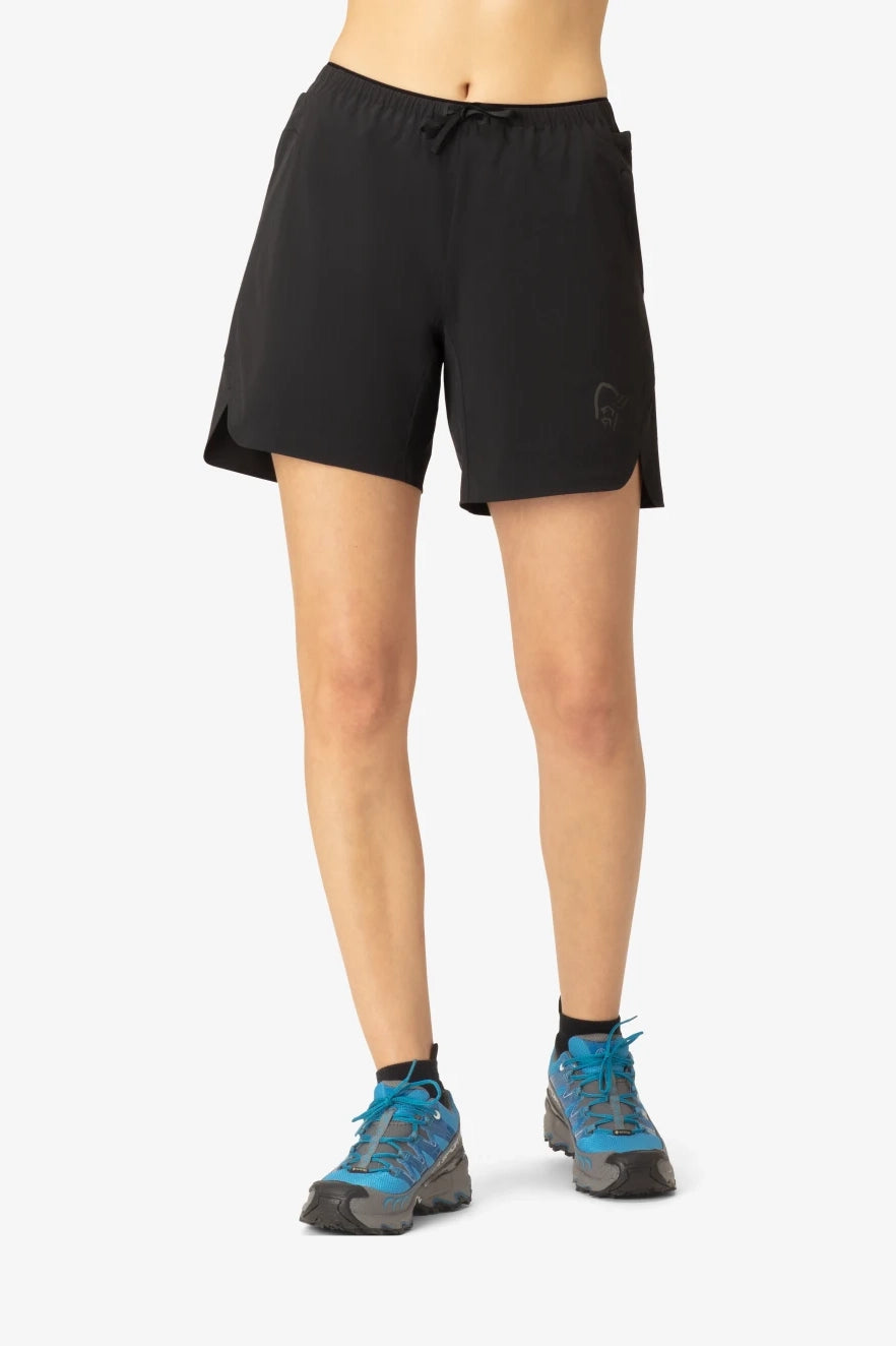 Norrona Senja Flex1 8" Shorts Caviar Black