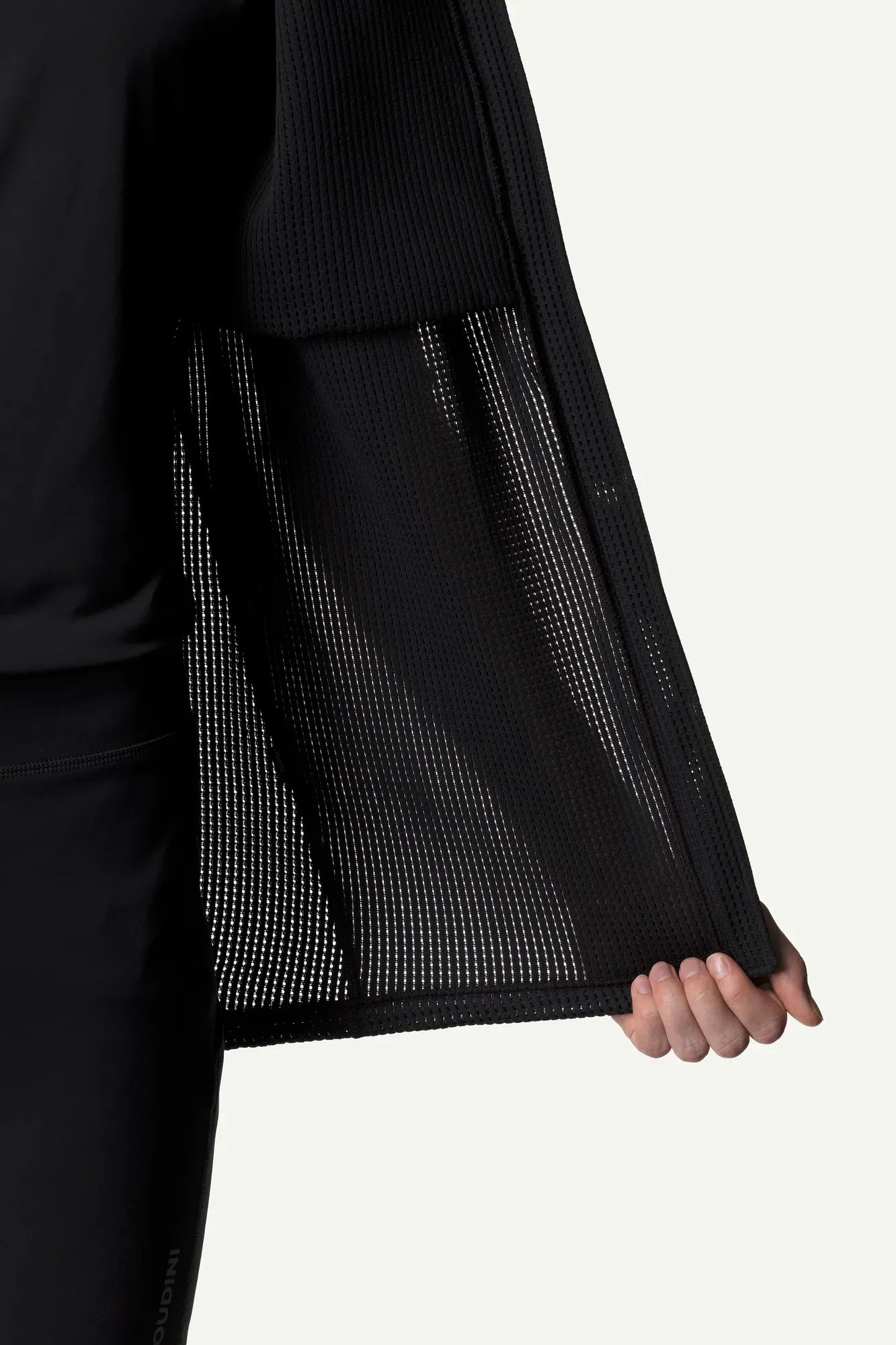 Houdini M's Pace Flow Houdi True Black