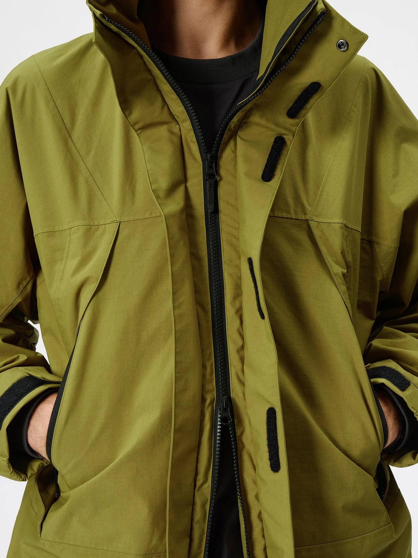 Goldwin Pertex Unlimited Two Layer Jacket (Unisex) Deep Charcoal