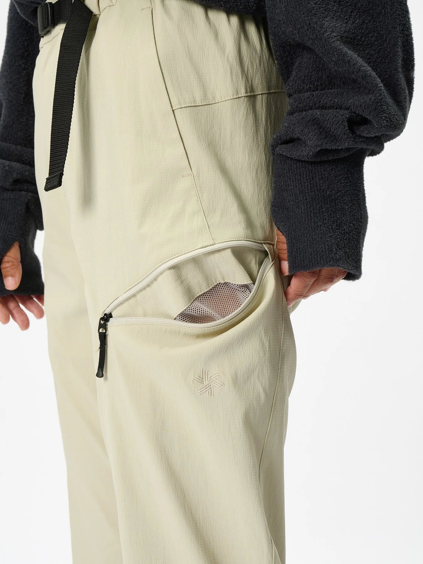 Goldwin Cordura Stretch Pants Women Light Beige