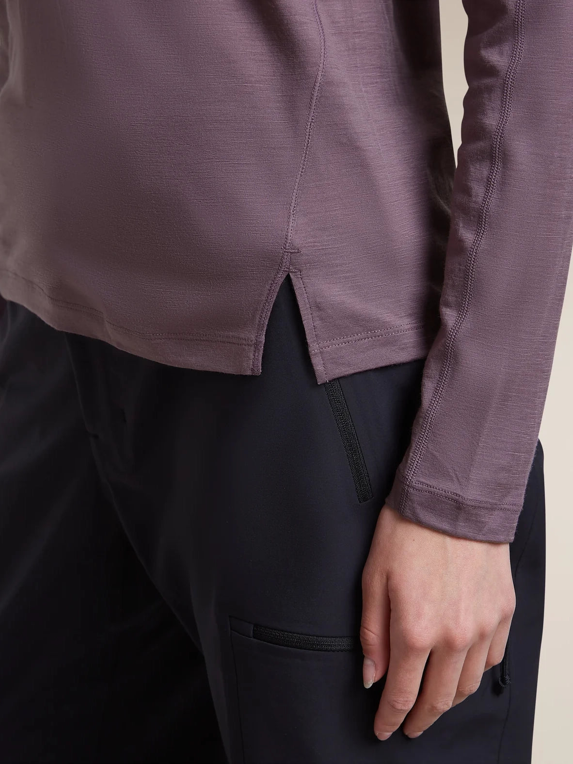 Icebreaker Women's 150 MerinoFine™ Ace Long Sleeve Tee Grey Plum