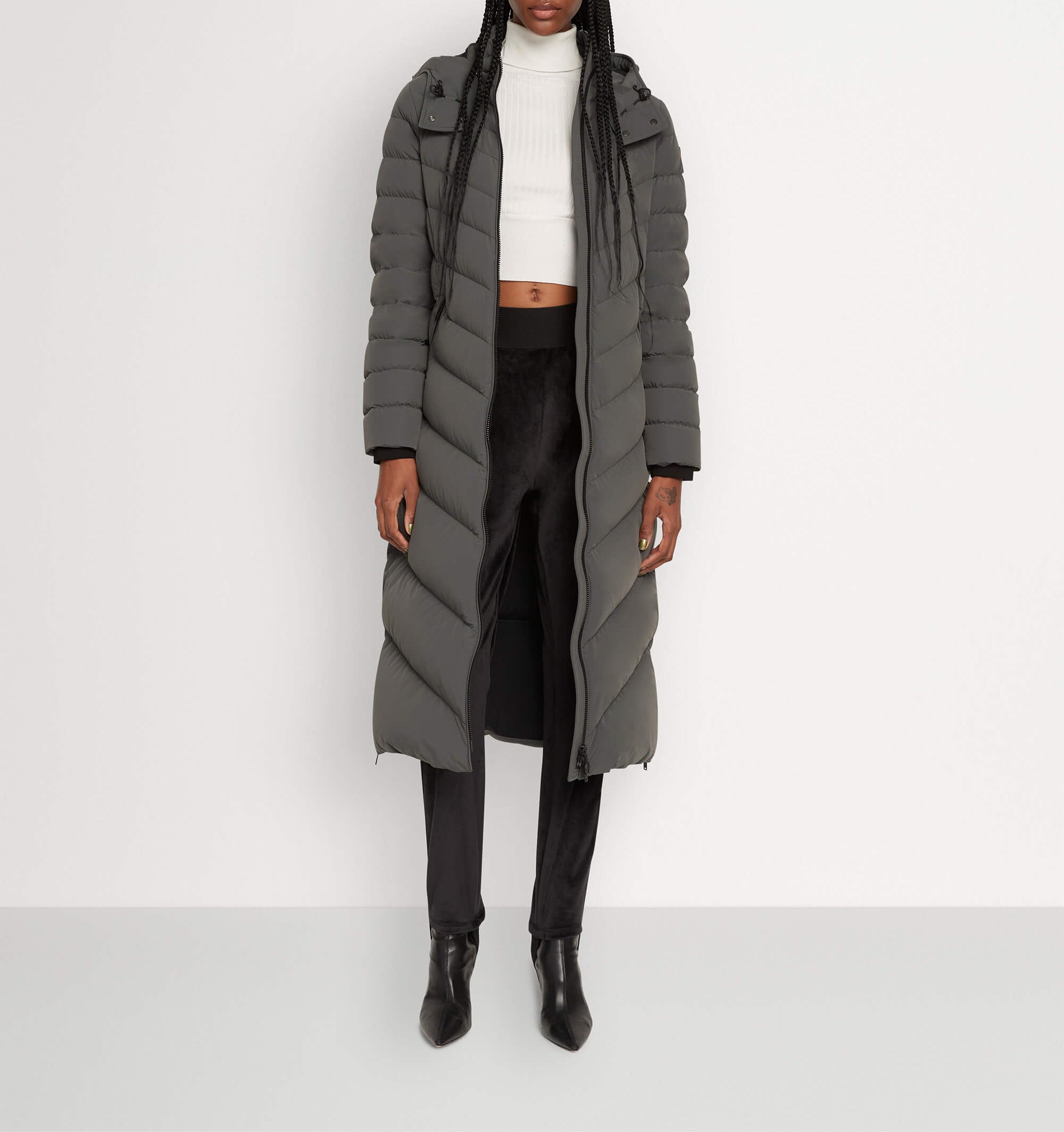 Moose Knuckles Ladies Copper Lake Parka Forest Hill