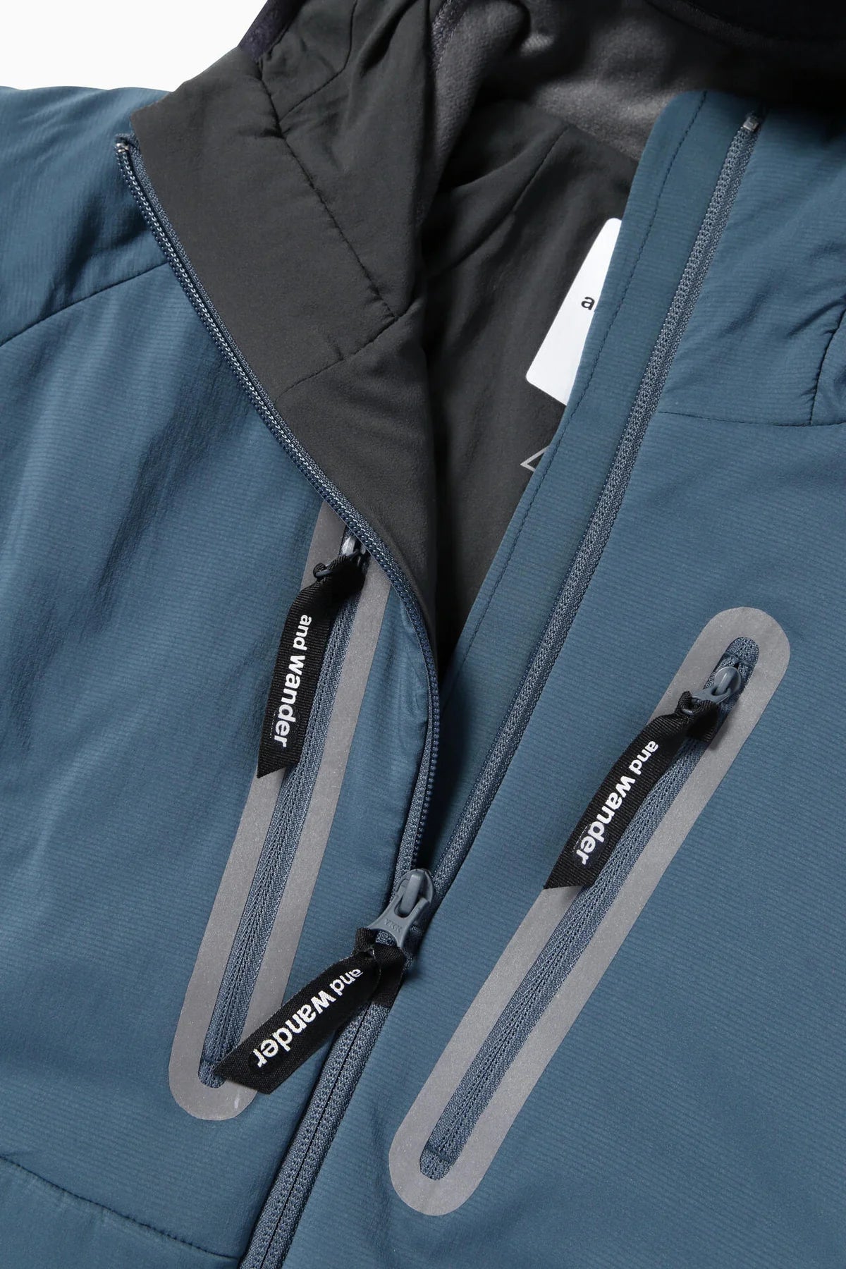 And Wander Alpha AIR Hoodie Black Dark Blue