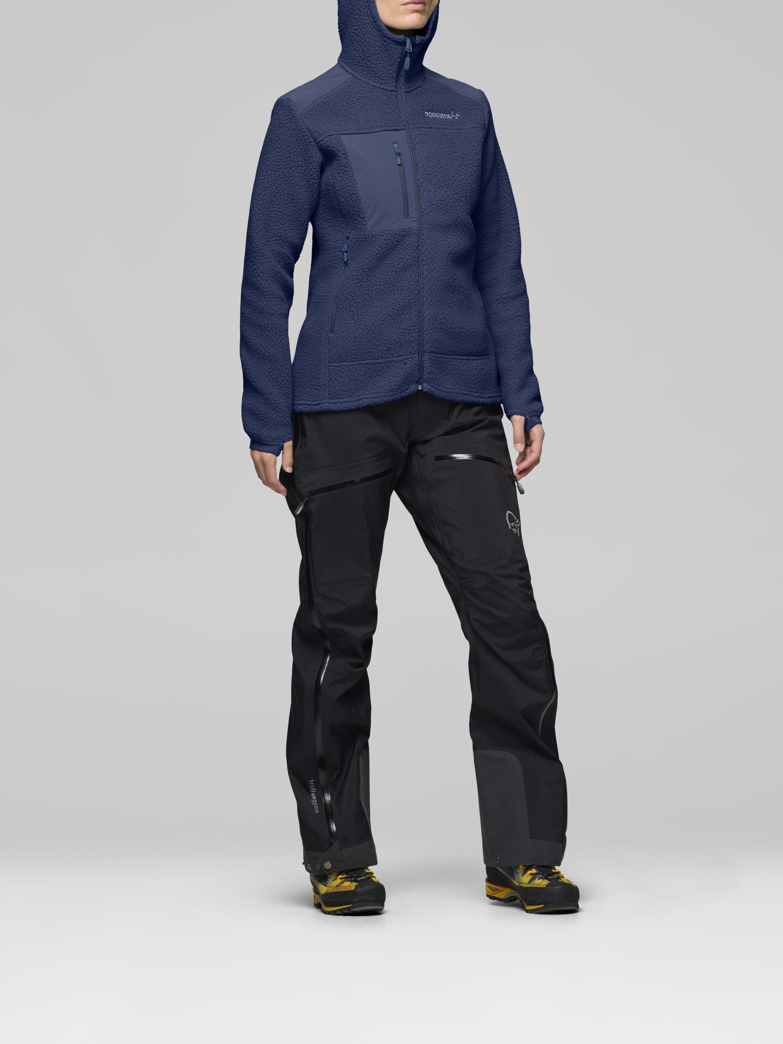 Norrona Women's trollveggen warm3 Zip Hood Indigo Night