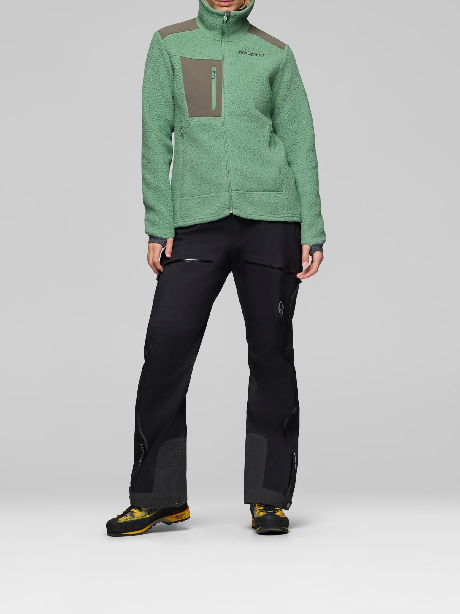 Norrona Women's Trollveggen Warm3 Zip Hood Dark Ivy