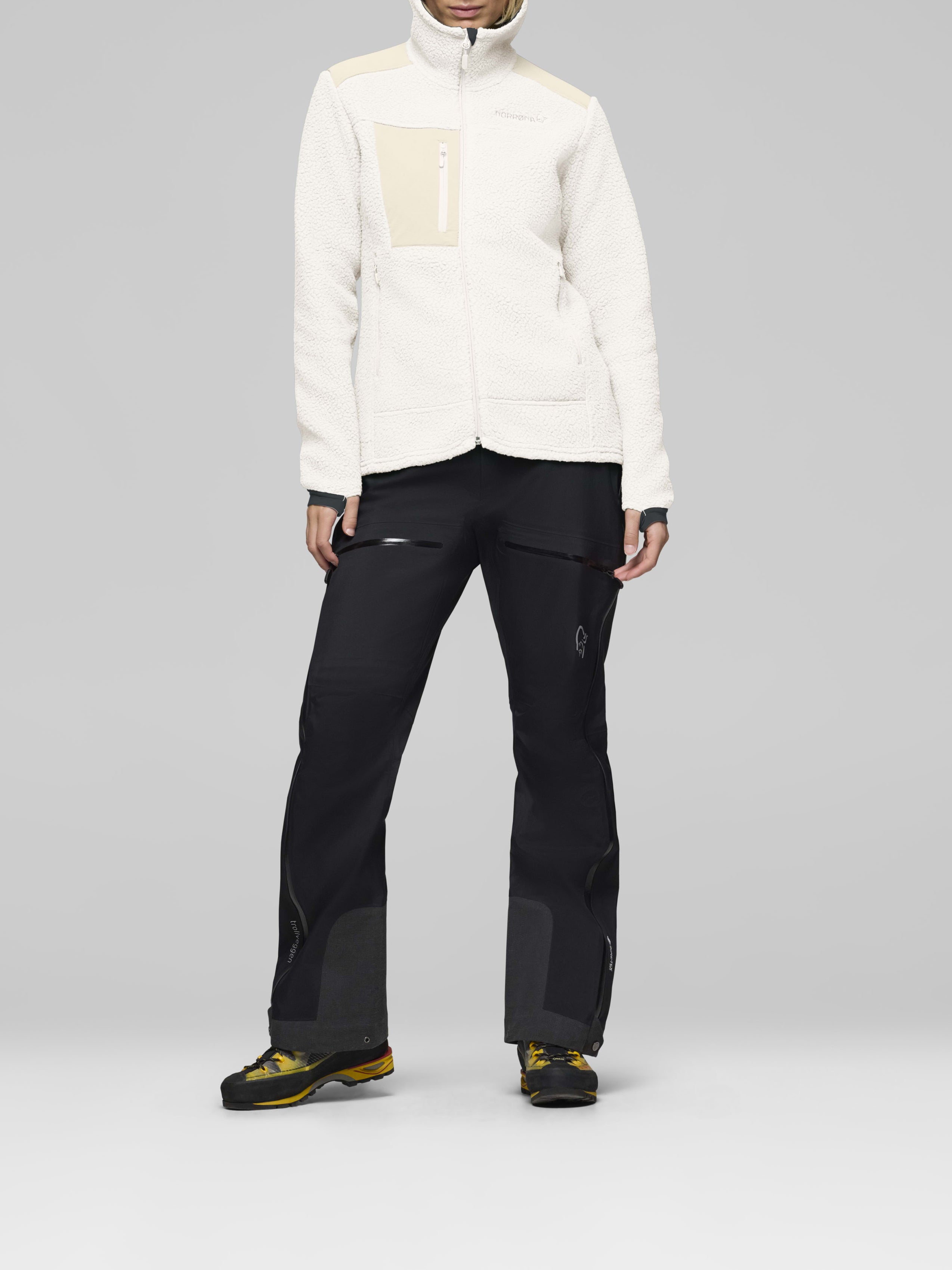 Norrona Women's Trollveggen Warm3 Zip Hood Whisper White