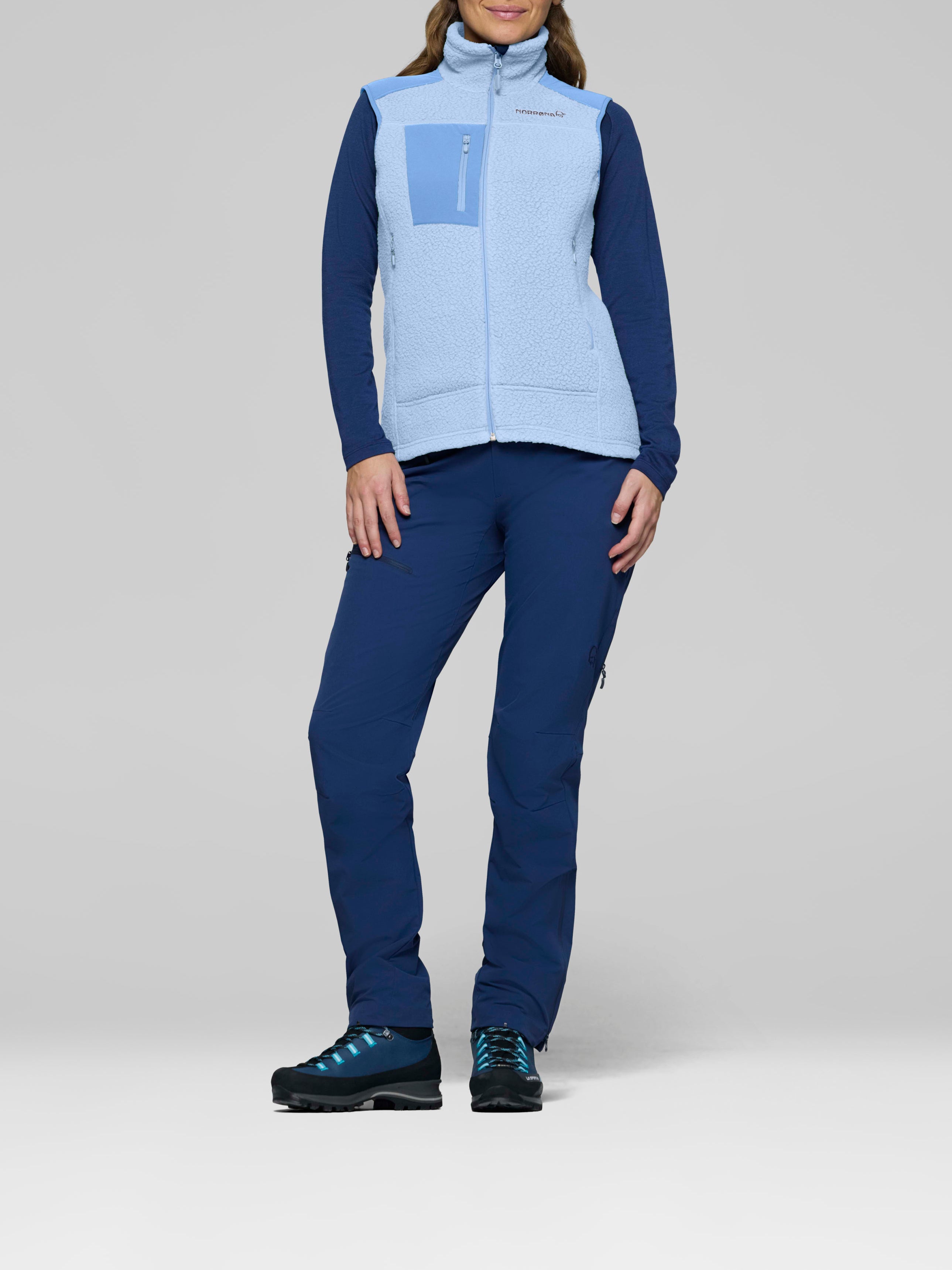 Norrona Women's trollveggen warm3 Vest Cashmere Blue/Allure