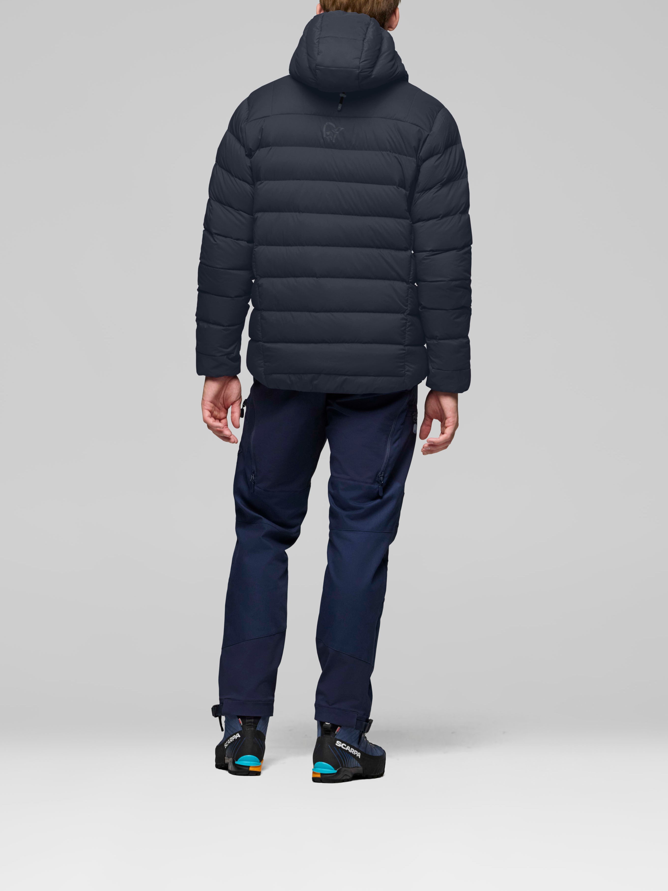 Norrona Men's Femund Down700 Zip Hood Caviar Black