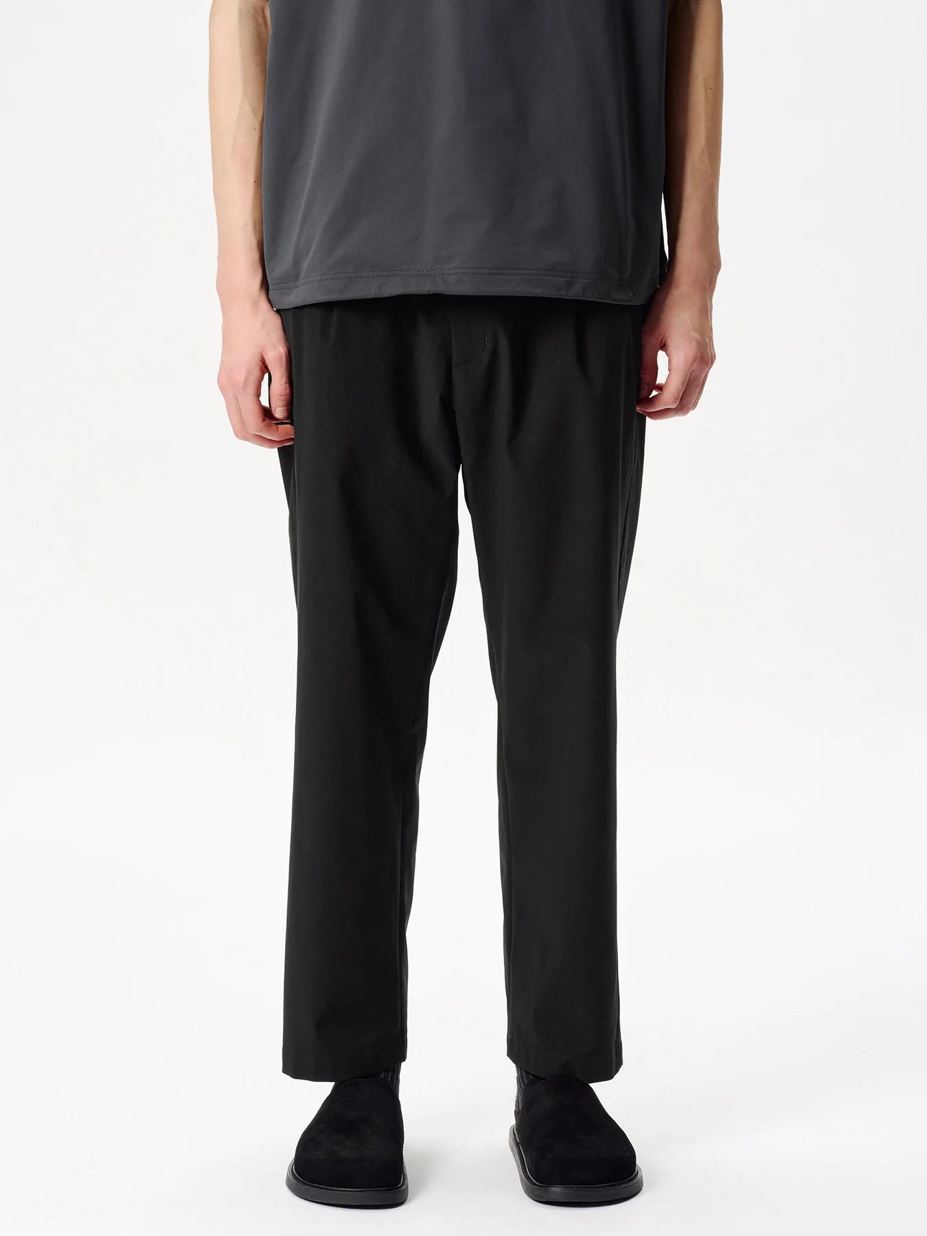 Goldwin One Tuck Tapered Light Pants Black