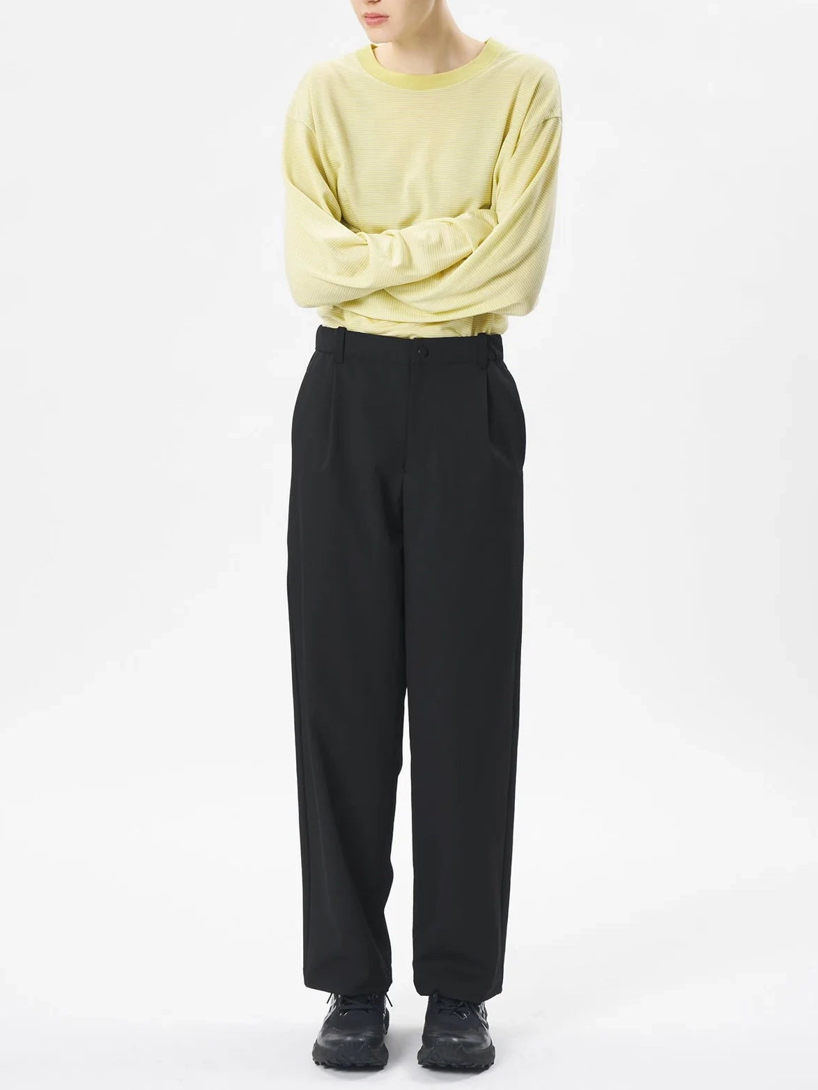 Goldwin One Tuck Stick Stretch Pants Black