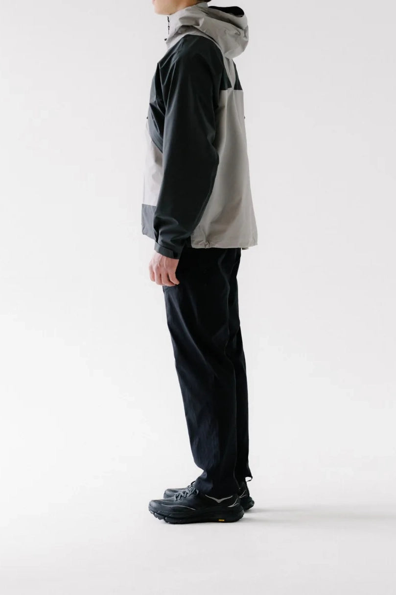 Goldwin Pertex Shield Air Mountaineering Jacket Deep Charcoal / Snow Gray
