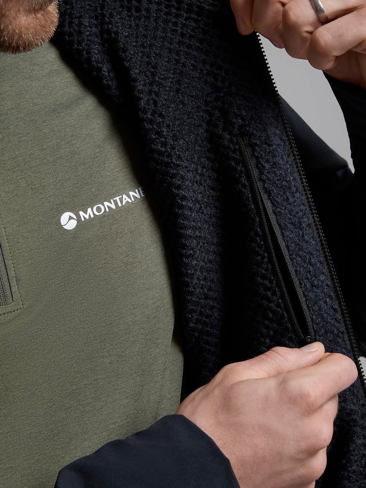 Montane Men's Khamsin Hooded Softshell Jacket Black