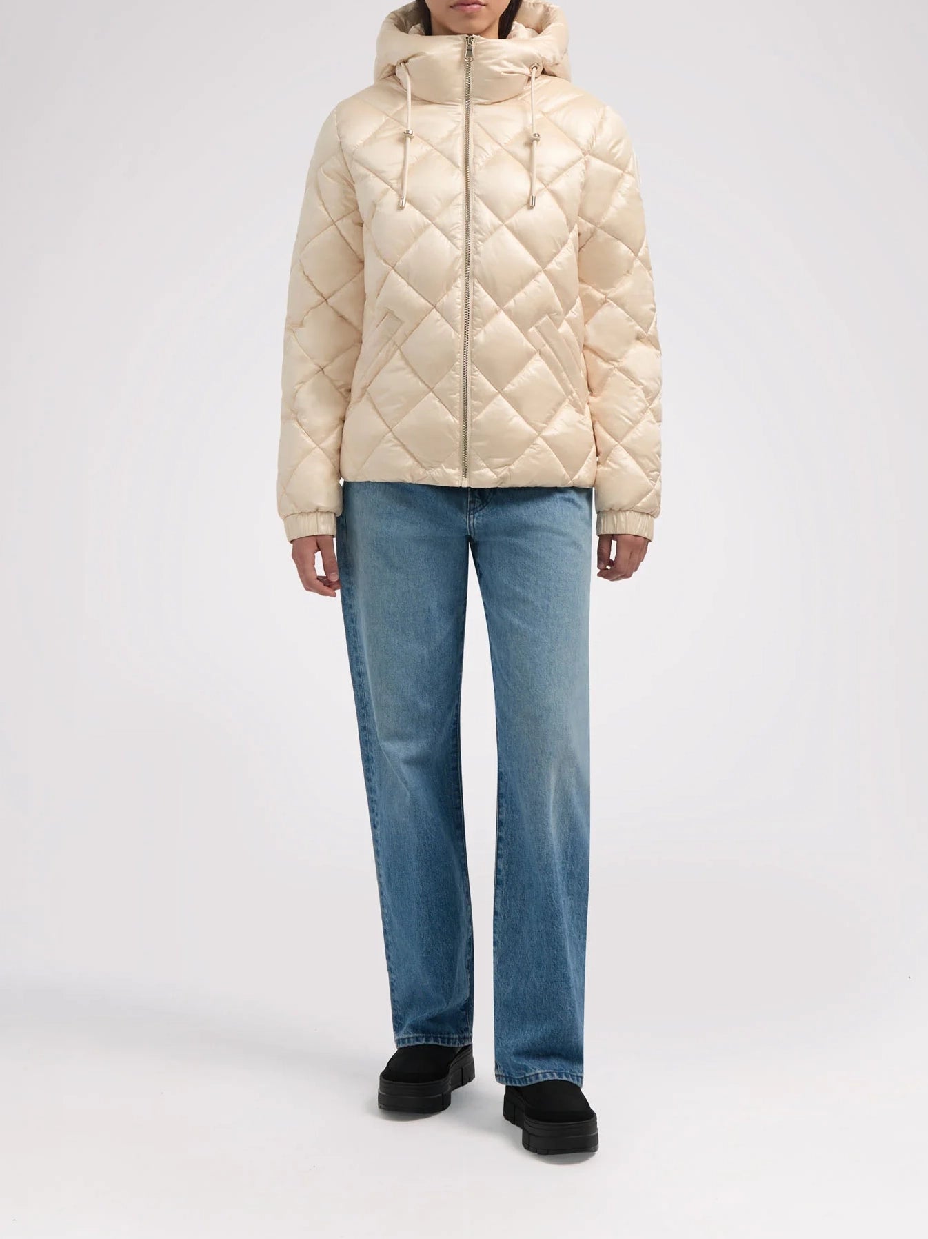 Pajar Skylynn Women's Boxy Puffer Chalk