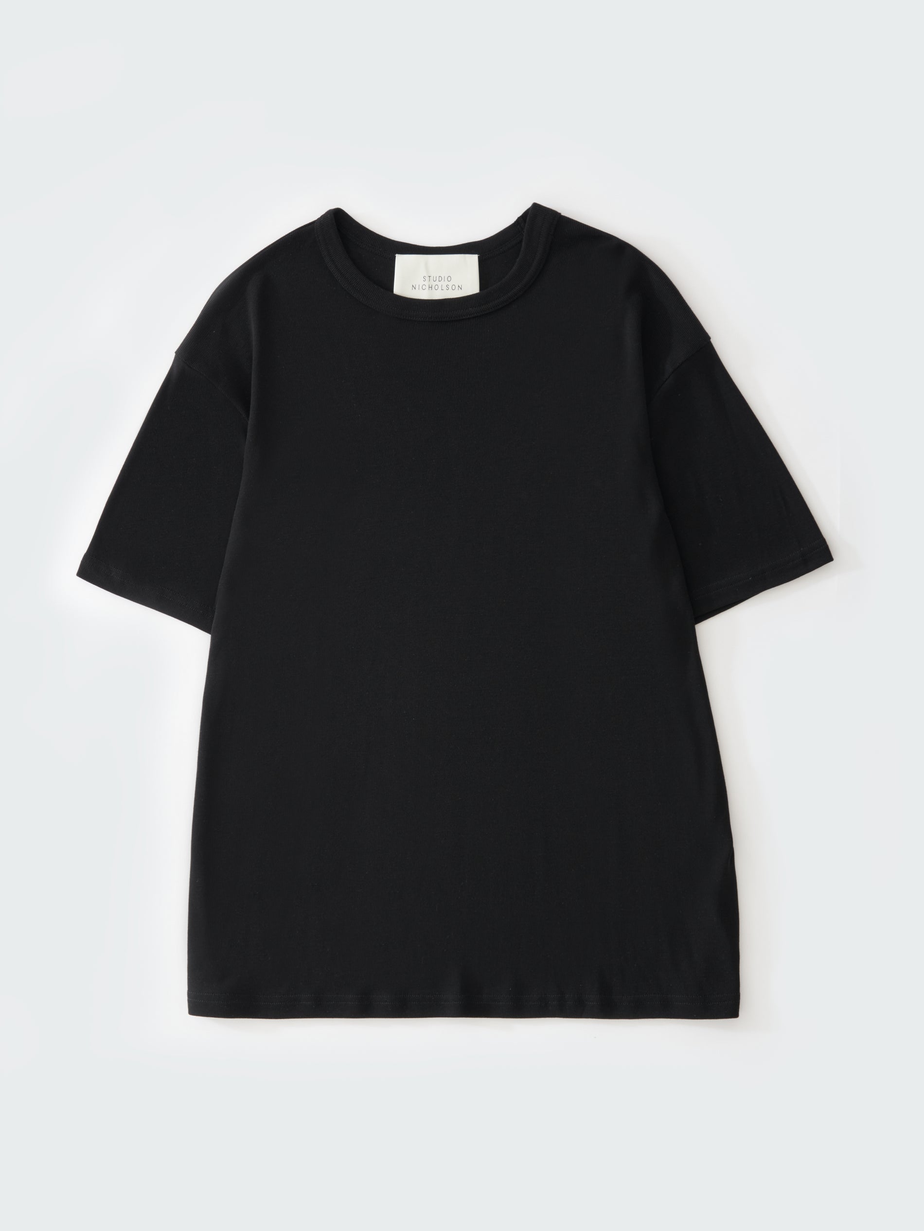 Studio Nicolson Rond T-Shirt Lyocell Rib Black